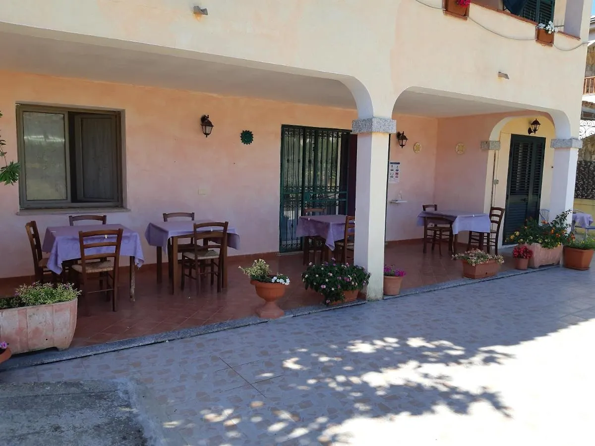 Affittacamere Da Antonella Posada  Bed & Breakfast Posada (Sardinia)